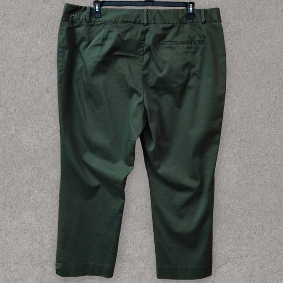 Lauren Ralph Lauren Women’s Army Green Flat Front Slacks Pants 22W - Picture 2 of 6